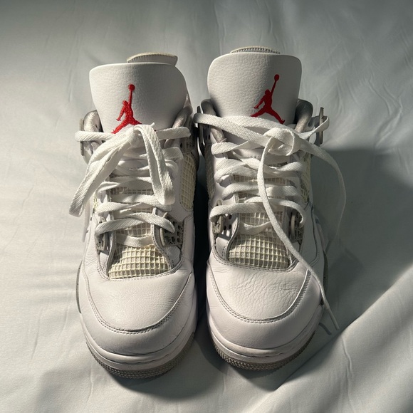 Air Jordan 4 Retro White Oreo (2021) - Picture 8 of 12